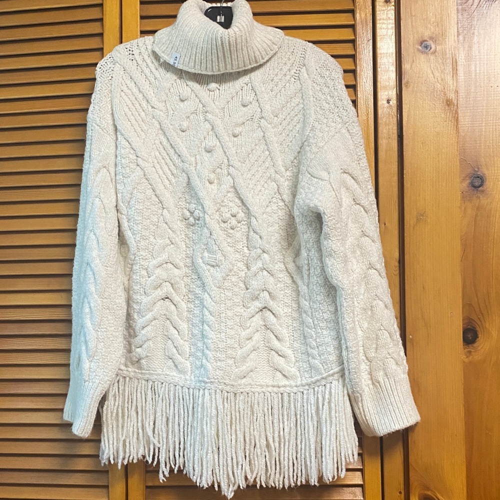 Zara Cream Cable Knit Turtleneck Sweater
